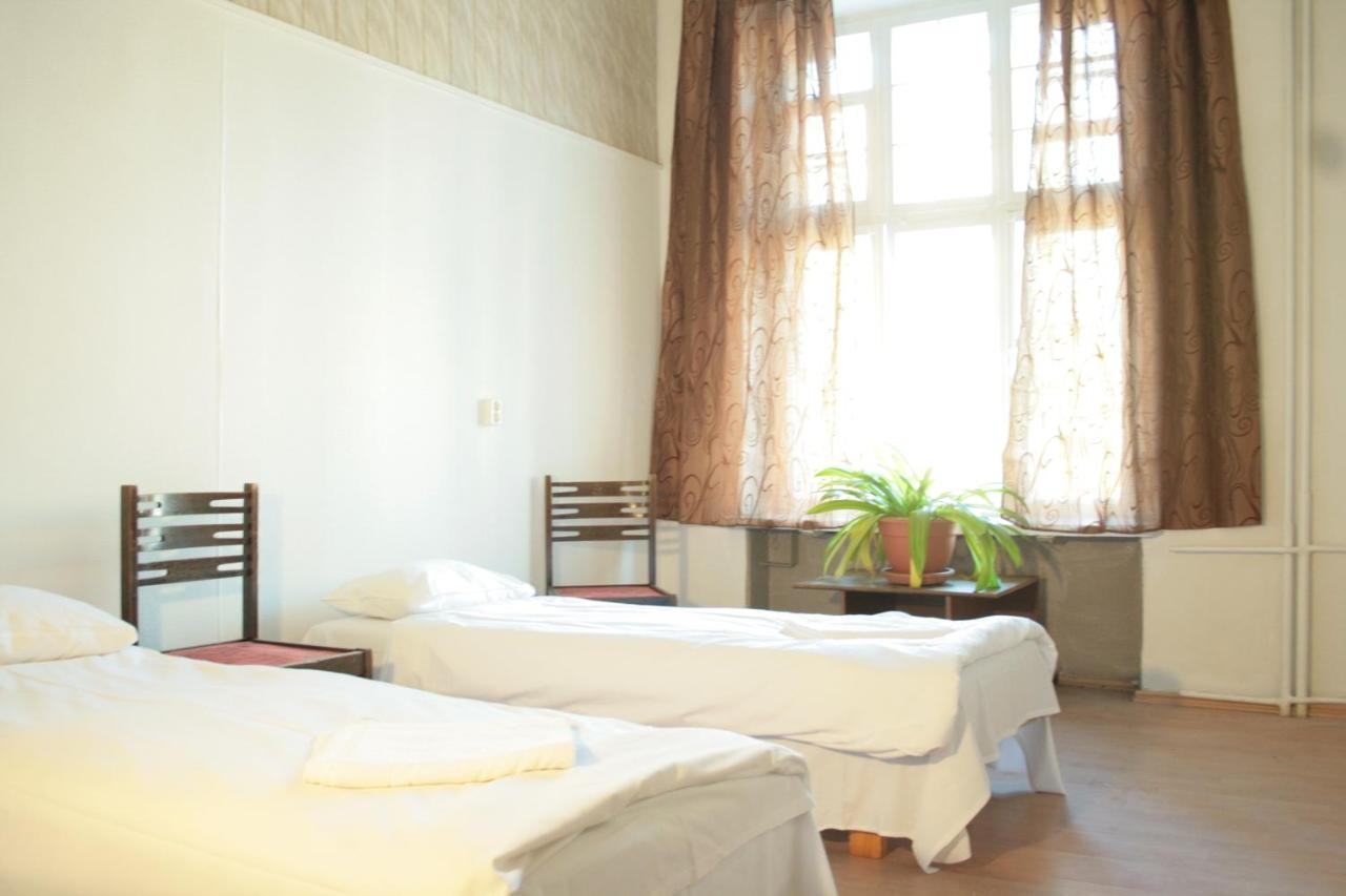 Auberge de jeunesse 16eur - Fat Margaret's à Tallinn Extérieur photo